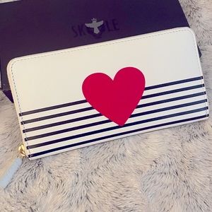 NWT & Gift Box SKYLE Real Leather Wallet